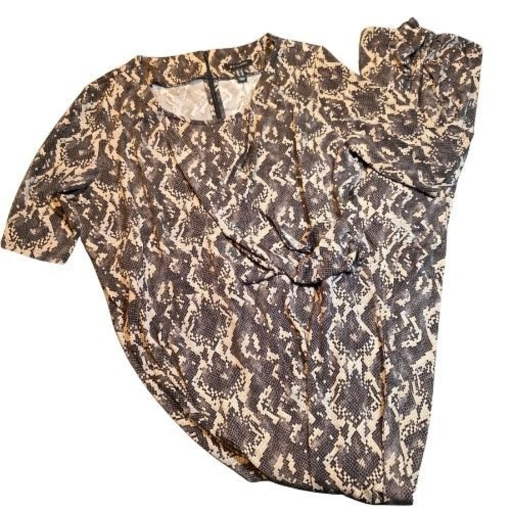 H by Halston Large Snakeskin Short Sleeve Wide Leg Jumpsuit Animal Print Romper